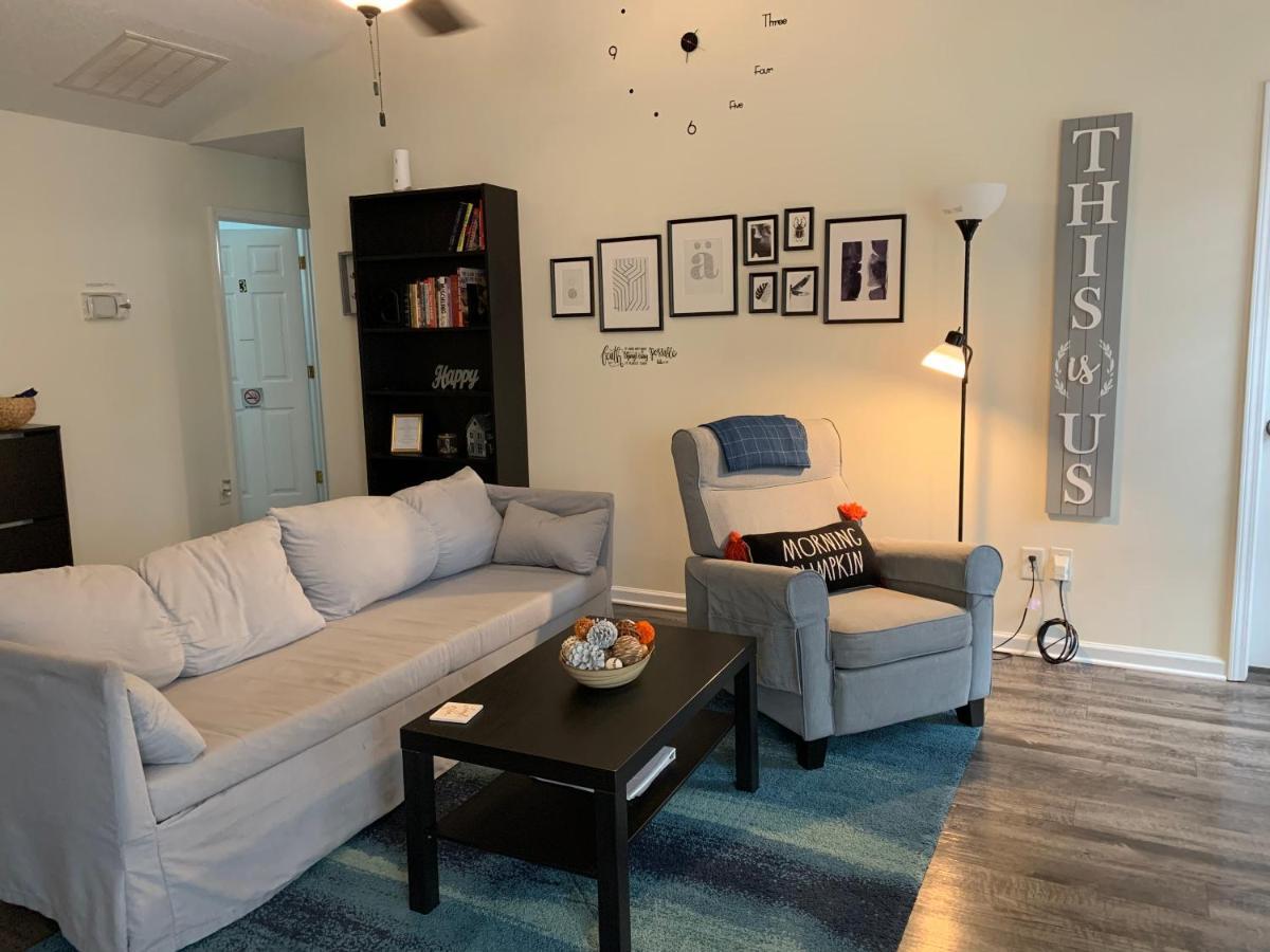 Locked In Apartment Charlotte Exterior foto